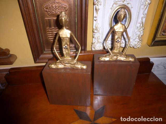 Vintage: PAREJA DE SUJETA LIBROS ORIENTALES. - Foto 3