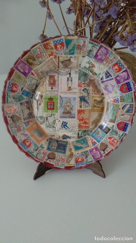 Vintage: Plato hecho con sellos