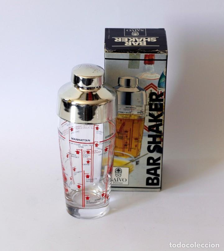 Vintage: Coctelera de cristal, metal cromado y pl&aacute;stico. Marca Saivo Firenze, Made in Italy. Con medidas