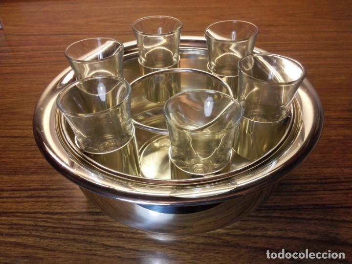Vintage: BANDEJA LICORERA CON VASOS - Foto 1