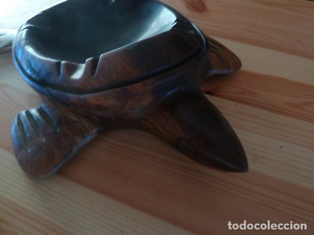 Vintage: Tortuga cenicero. Madera maciza. - Foto 5