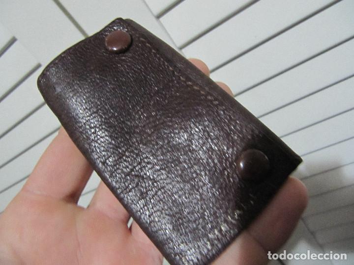 Vintage: ANTIGUO PORTA LLAVES DE PIEL CON MOSQUETONES DE LOS A&Ntilde;OS '70