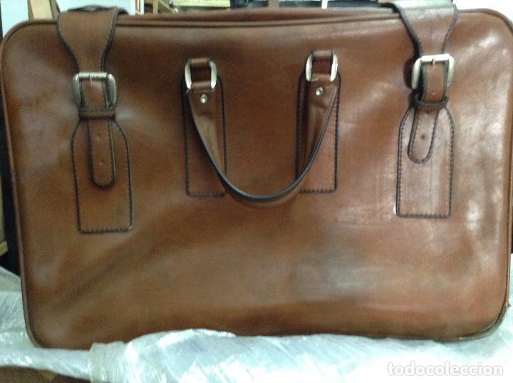 Vintage: Maleta retro vintage de viaje a&ntilde;os 70