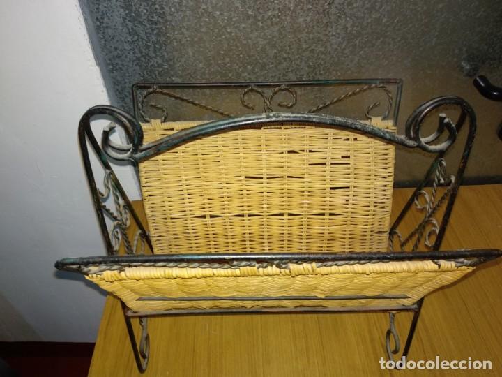 Vintage: ANTIGUO REVISTERO - Foto 1
