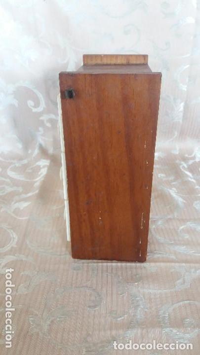 Vintage: mueble especiero madera y &iquest;plastico o calamina? - Foto 8