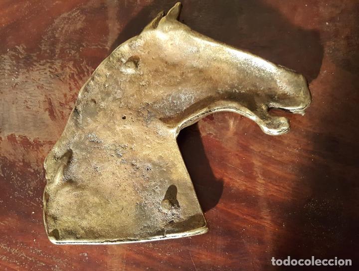Vintage: CABEZA DE CABALLO DE BRONCE FUNDIDO - Foto 2