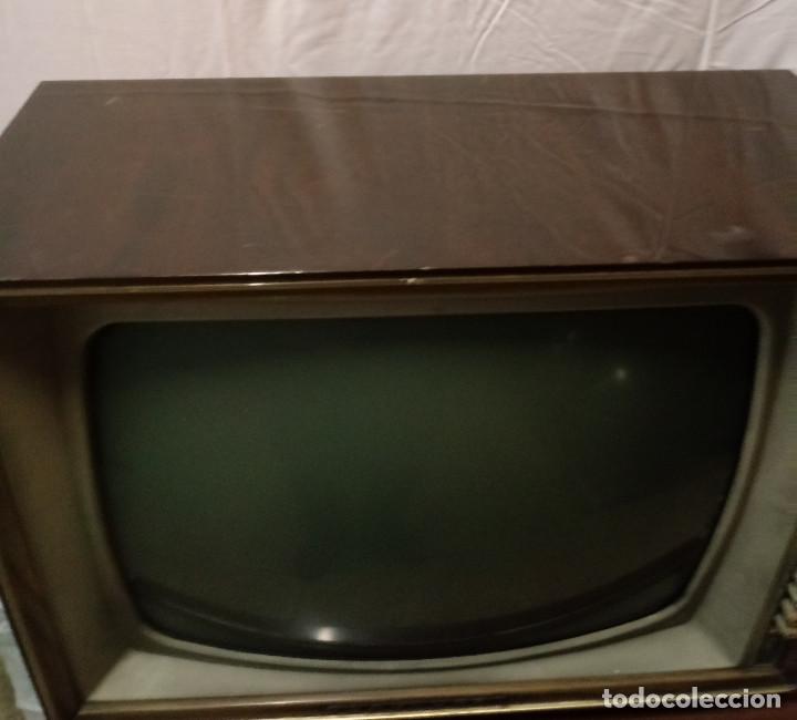 Vintage: TV con mesa - Foto 5