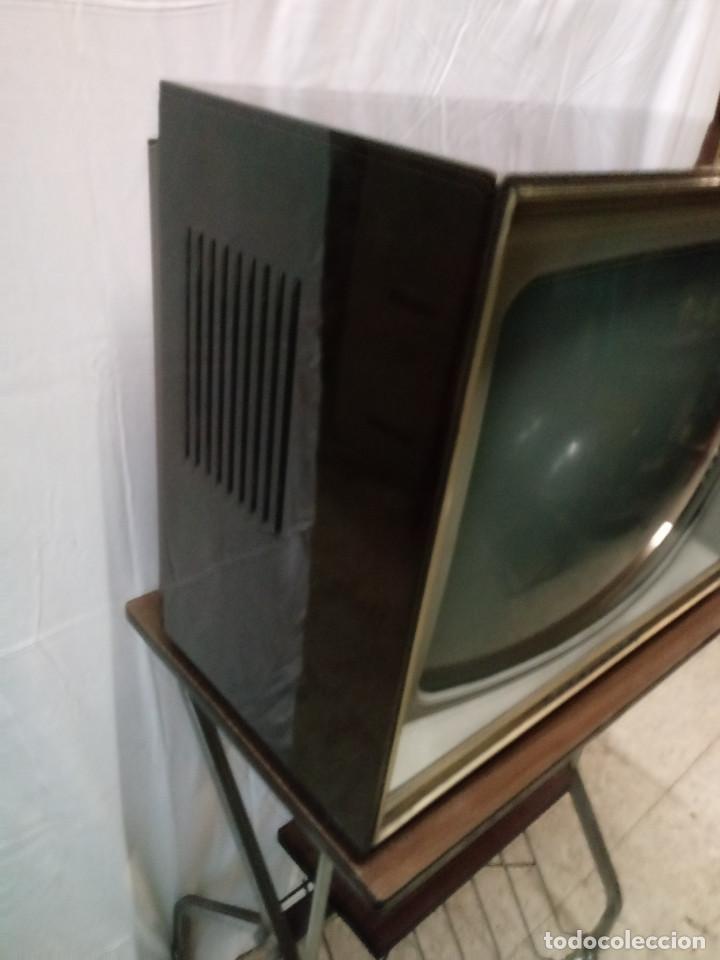 Vintage: TV con mesa - Foto 6