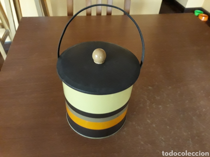 Vintage: Lata metalica de galletas inglesa Baret ware. Vintage.