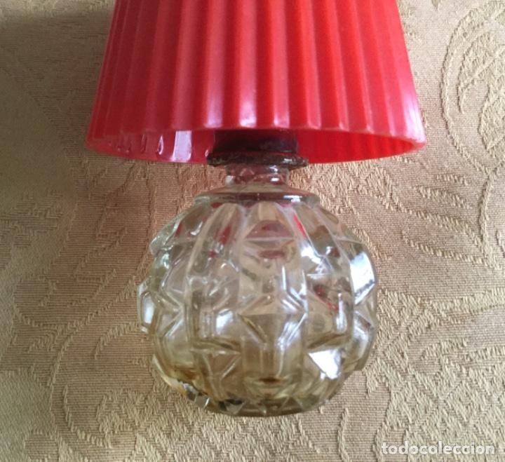 Vintage: ANTIGUO FRASCO DE PERFUME CON FORMA DE LAMPARA - Foto 2