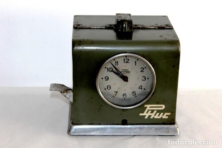 antiguo reloj de fabrica para fichar o marcar m - Compra venta en  todocoleccion