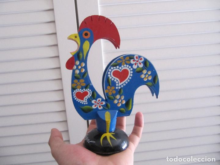 Vintage: ANTIGUO SERVILLETERO DE MADERA PINTADO A MANO. GALLO. PORTUGAL