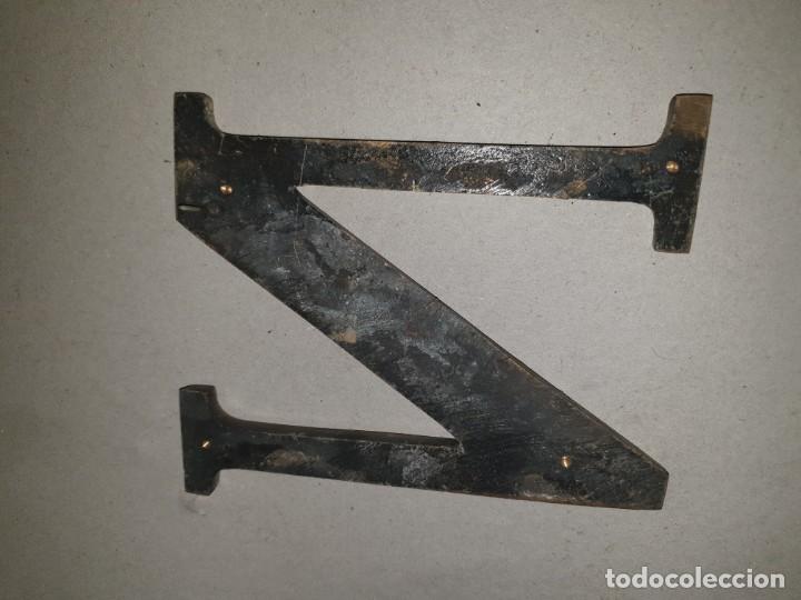 Vintage: LETRA N DE BRONCE - Foto 2