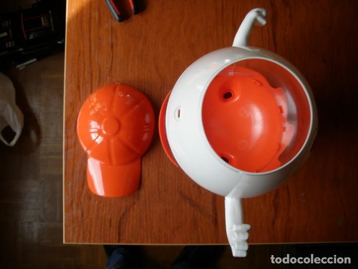Vintage: MU&Ntilde;ECO GRANDE KINDER COMO NUEVO - Foto 4