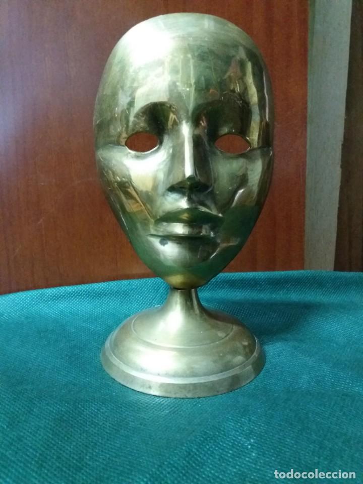 Vintage: M&Aacute;SCARA BRONCE CON BASE - Foto 1