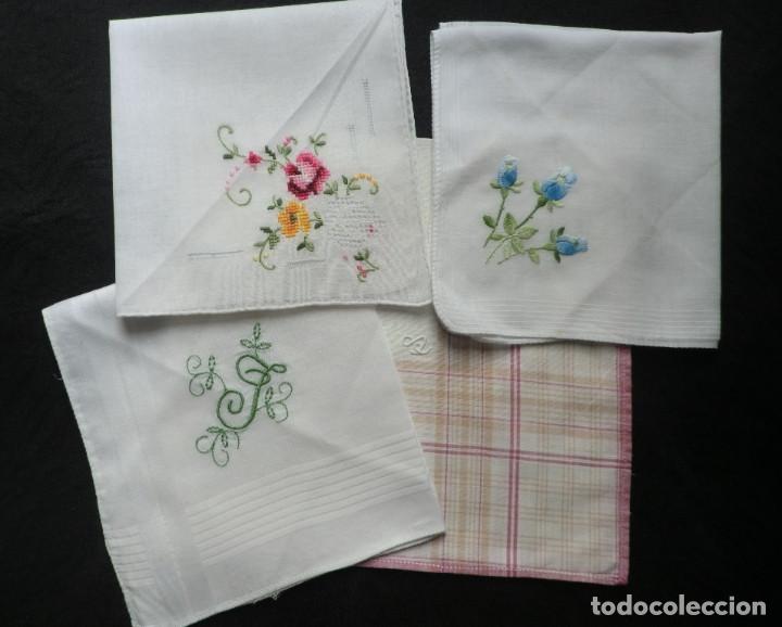 Vintage: Lote 4 pa&ntilde;uelos vintage bordados
