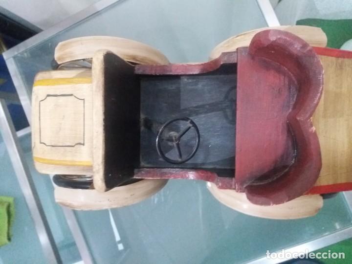 Vintage: COCHE ANTIGUO DE MADERA - Foto 3