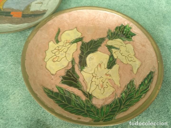 Vintage: PLATOS DE BRONCE CON ESMALTE HECHOS EN INDIA - Foto 2