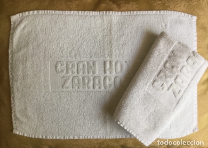 Vintage: 2 TOALLAS VINTAGE GRAN HOTEL  ZARAGOZA TAMA&Ntilde;O PEQUE&Ntilde;O