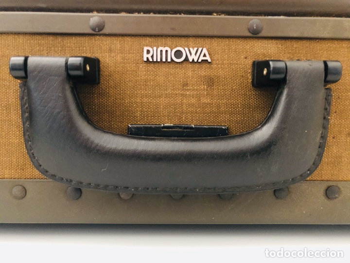 rimowa jeep case