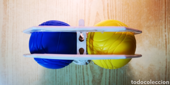 Vintage: Bolas de petanca de plastico con bola de boliche - Foto 2
