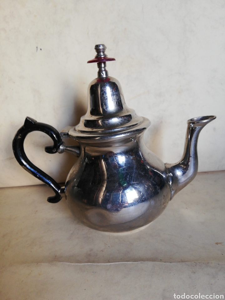 Vintage: Tetera marroqu&iacute; de lat&oacute;n cromado - Foto 2