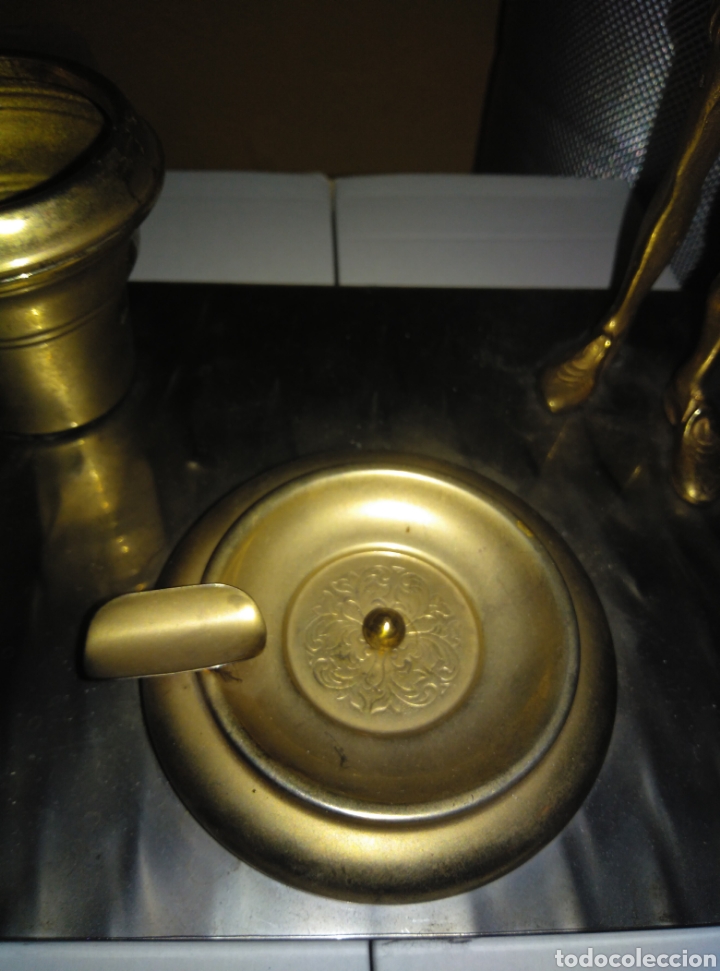 Vintage: Escriban&iacute;a formica y bronce - Foto 4