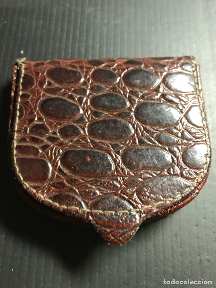 Vintage: Monedero piel. Modelo tac&oacute;n. - Foto 1