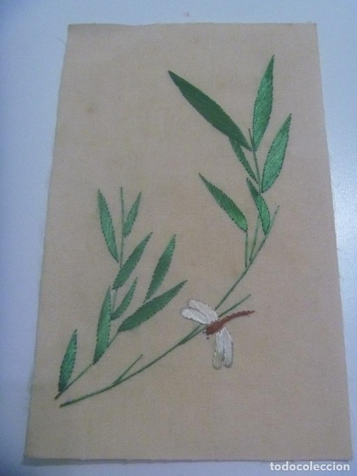 Vintage: ANTIGUO DIBUJO CHINO BORDADO , EN TELA