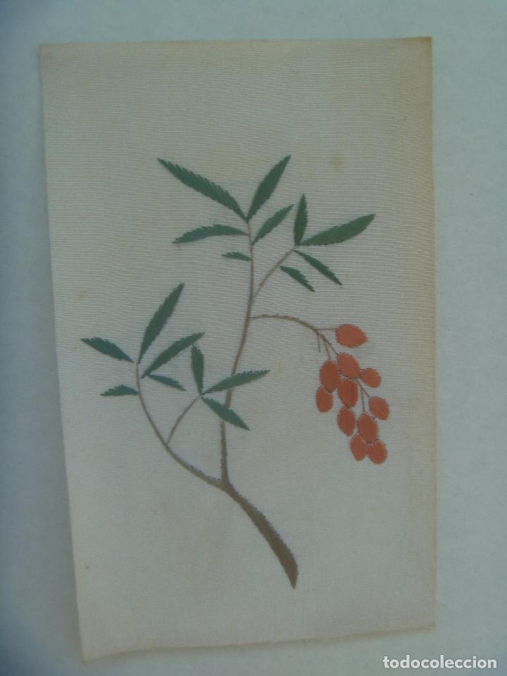 Vintage: ANTIGUO DIBUJO CHINO BORDADO , EN TELA