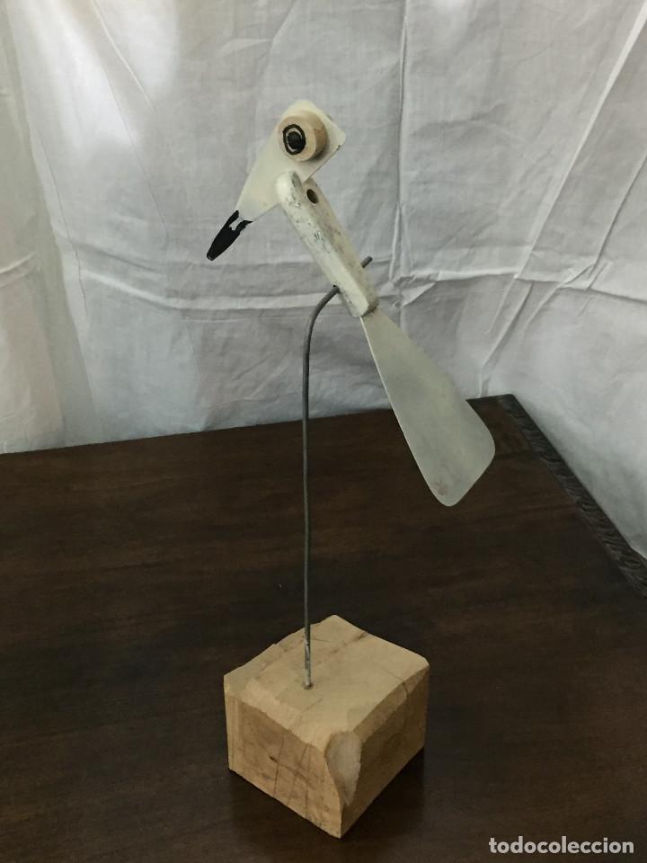 Vintage: P&aacute;jaro de esp&aacute;tulas - Foto 1