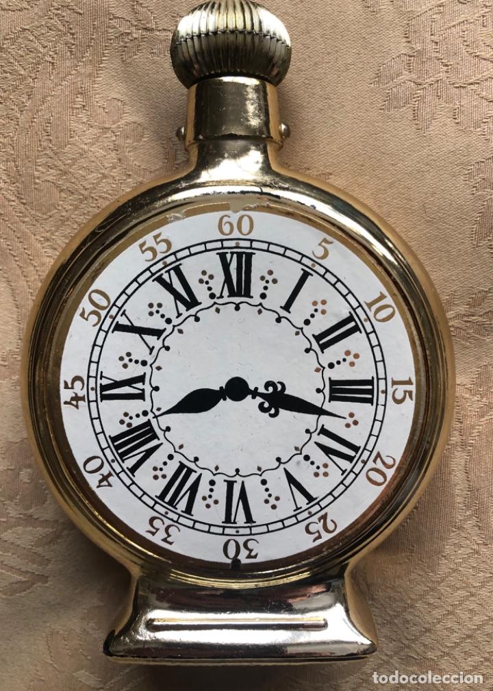 Vintage: FRASCO AVON A&Ntilde;O 70 CON FORMA DE RELOJ - Foto 2