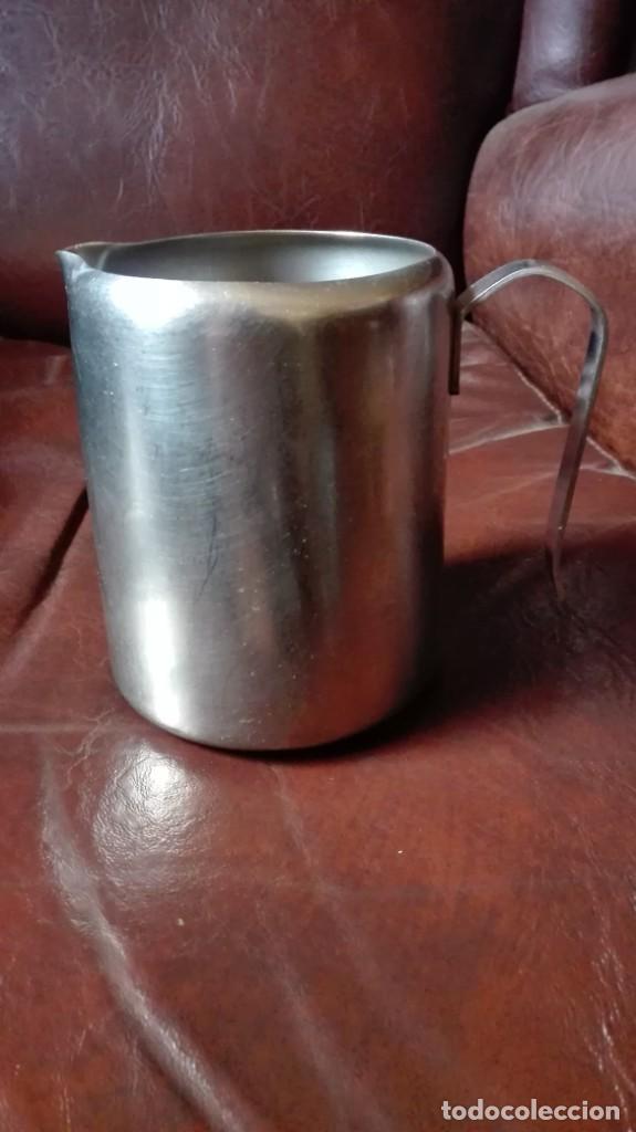 Vintage: Jarra de acero