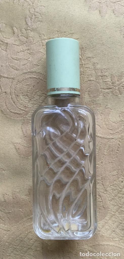 Vintage: FRASCO VAC&Iacute;O COLONIA WILLOW DE AVON A&Ntilde;O 70 - Foto 1