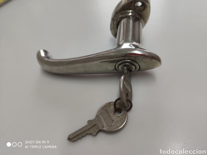 Vintage: Manilla coche a&ntilde;os 30 - Foto 2