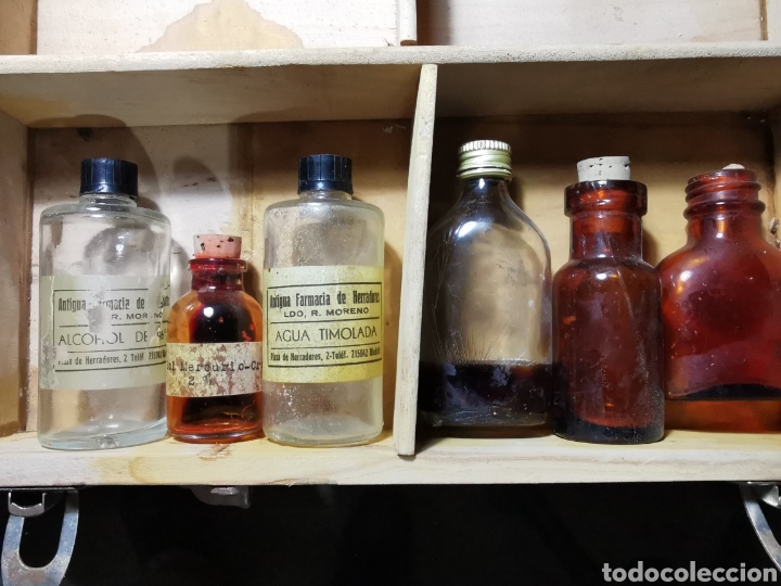 Vintage: Botiquin de madera antiguo - Foto 2