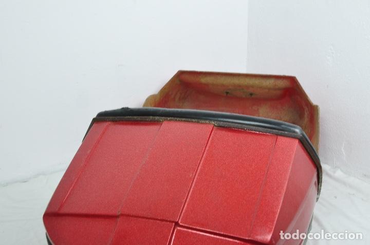 Vintage: Carcasa coche de choque de ni&ntilde;o - Foto 11