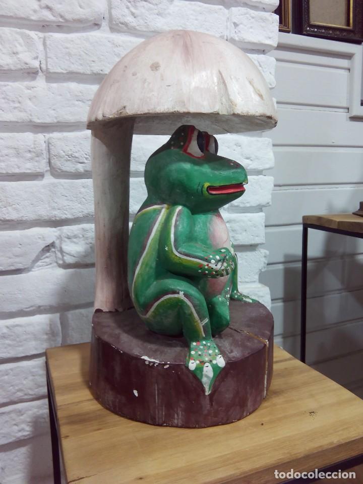 Vintage: FIGURA DE RANAS. MADERA - Foto 6