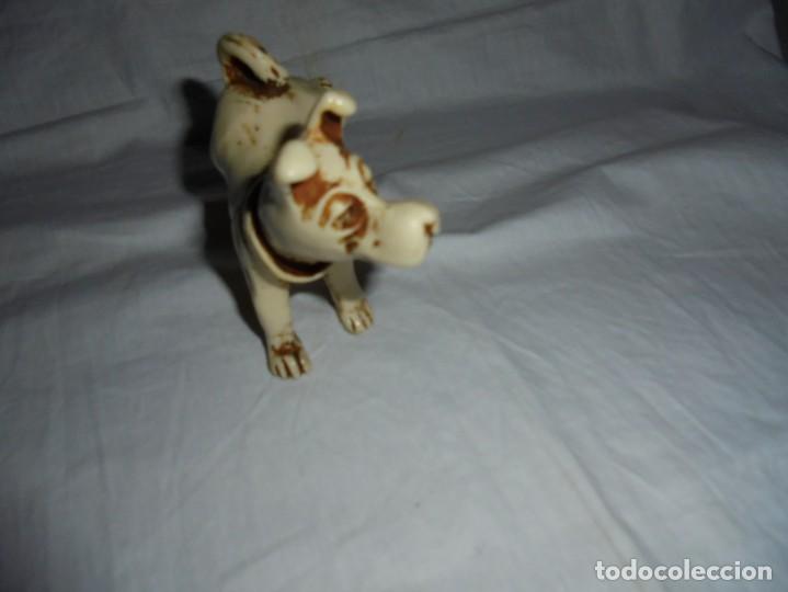 Vintage: BONITO PERRO DE RESINA - Foto 2