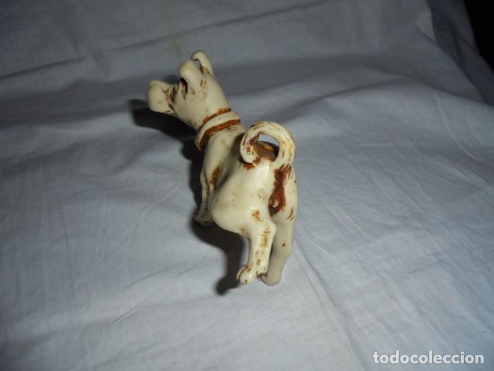 Vintage: BONITO PERRO DE RESINA - Foto 5