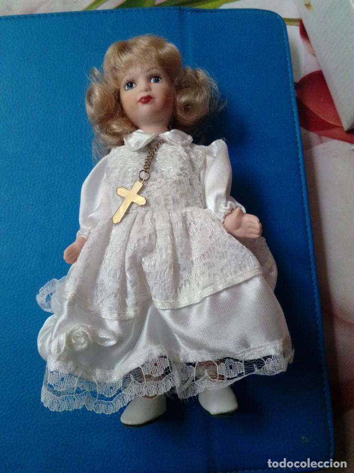 Vintage: MU&Ntilde;ECA DE PORCELANA. PRIMERA COMUNI&Oacute;N. C2JV - Foto 2