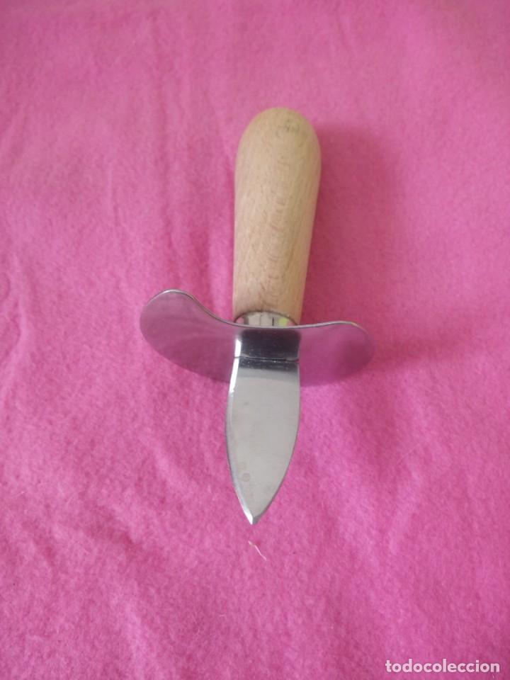 Vintage: Cuchillo abre ostras de acero y mango de madera - Foto 3