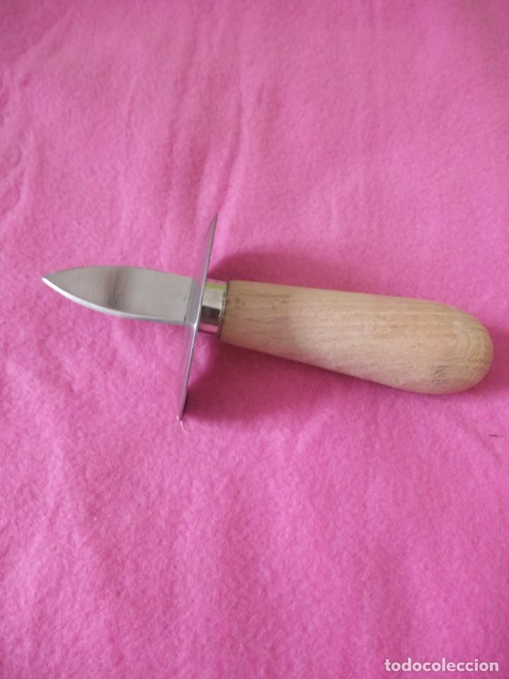 Vintage: Cuchillo abre ostras de acero y mango de madera - Foto 4