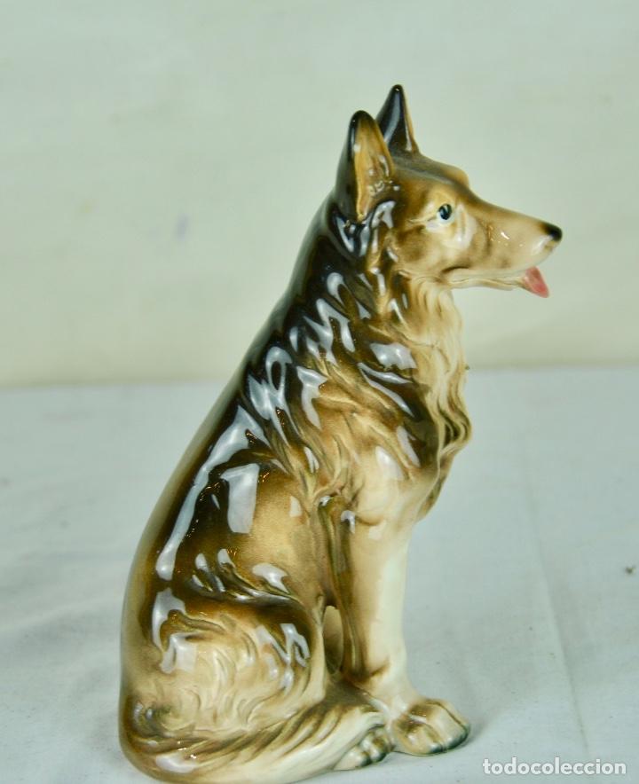 Vintage: Perro de porcelana peque&ntilde;o - Foto 4