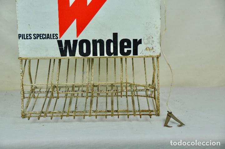 Vintage: Expositor franc&eacute;s Pilas Wonder - Foto 3