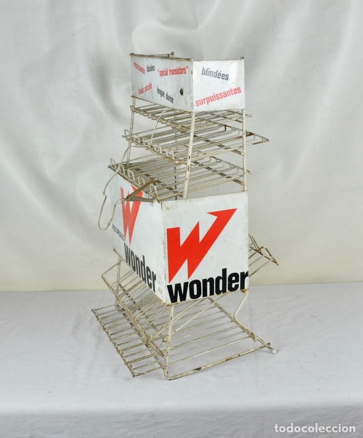 Vintage: Expositor franc&eacute;s Pilas Wonder - Foto 9