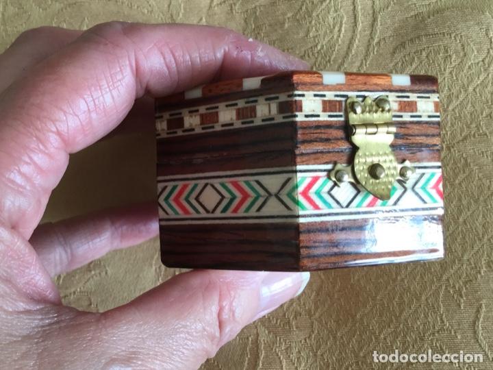 Vintage: PEQUE&Ntilde;A CAJA DE TARACEA - Foto 3