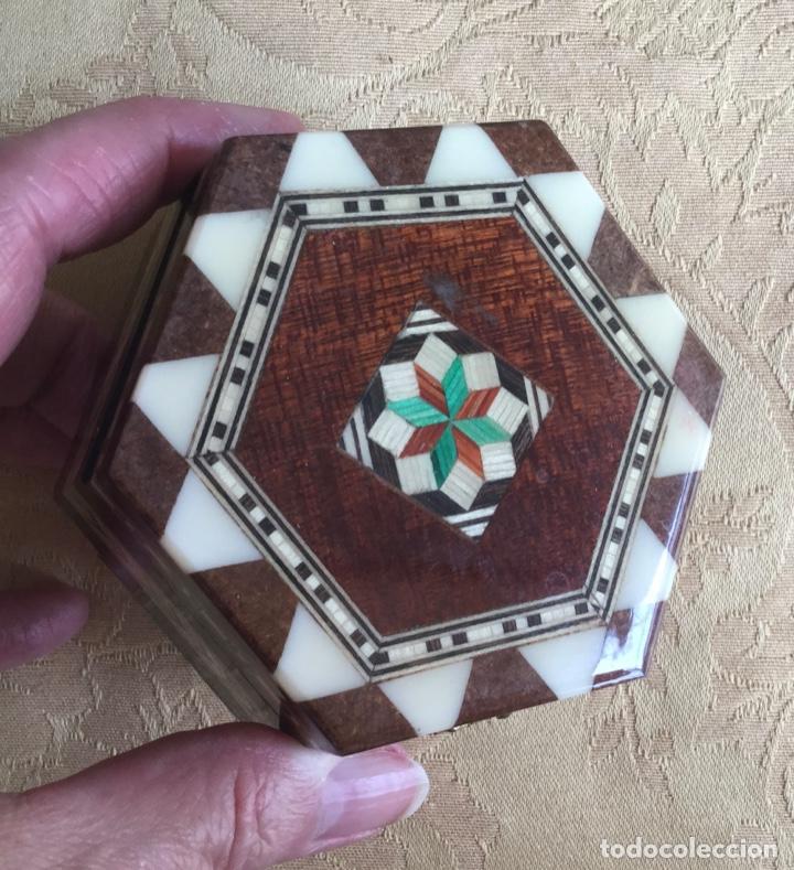 Vintage: PEQUE&Ntilde;A CAJA DE TARACEA - Foto 2