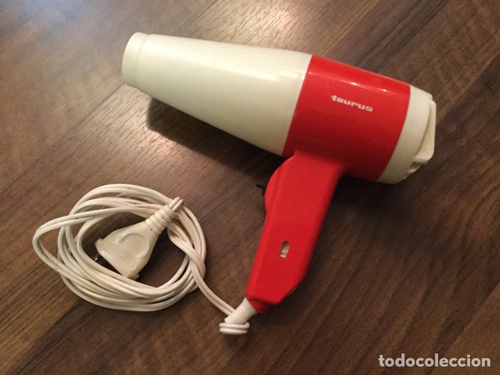 Vintage: SECADOR DE PELO MARCA TAURUS - VINTAGE -A&Ntilde;OS 70