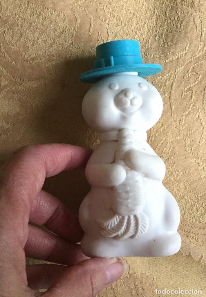 Vintage: CHAMP&Uacute; SUAVE INFANTIL AVON A&Ntilde;O 70 CON FORMA DE CONEJO